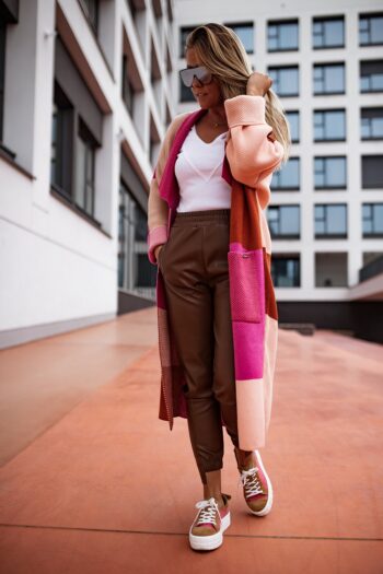 Long-Cardigan mit Kragen und Taschen von Bastet in modischem Farb-Mix Jacken / Mäntel / Westen Abeli Exclusive Fashion