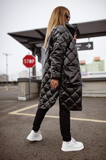 Steppmantel mit hohem Kragen und Fronttaschen von Bastet in Schwarz Jacken / Mäntel / Westen Abeli Exclusive Fashion