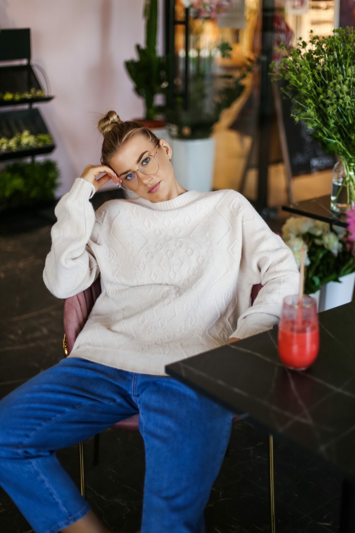 Stilvoller Oversized Pulli von Bastet Fashion in Creme Pullover / Strickjacken Abeli Exclusive Fashion