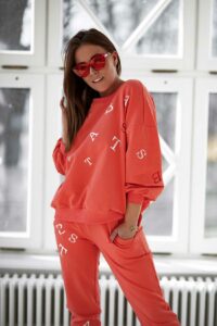 Elegantes Pailletten-Shirt von Bastet in Schwarz Hoodies | Shirts | Tunika Abeli Exclusive Fashion