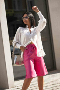 Elegante lockere Bluse von BASTET Fashion in Schwarz Hoodies | Shirts | Tunika Abeli Exclusive Fashion