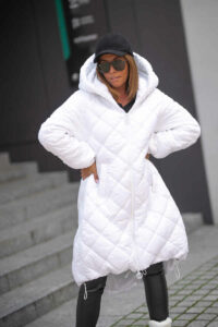 Stylische Rote Steppweste von Paparazzi Fashion – Dein Eyecatcher für kühle Tage! ❤️ Hoodies | Shirts | Tunika Abeli Exclusive Fashion