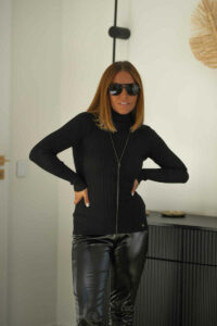 Bequemer Klassik Rollkragenpullover in Braun von Bastet-Fashion Pullover | Strickjacken Abeli Exclusive Fashion